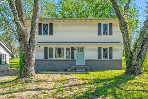 1729 E 7th St, Hopkinsville, KY 42240