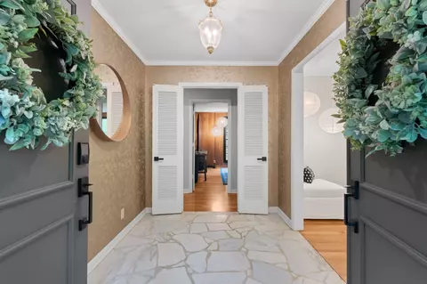1905 Cromwell Dr, Nashville, TN 37215