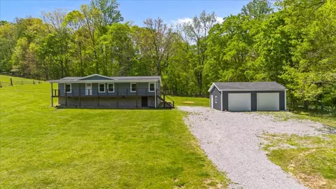 129 Trotter Access Rd, Waverly, TN 37185