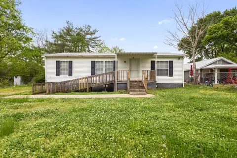 115 Walnut St, Cowan, TN 37318