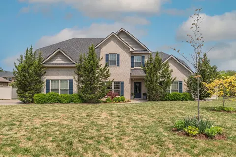2012 Chapel Ct, Murfreesboro, TN 37128