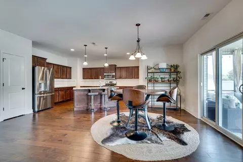 Dining - 2012 Chapel Ct, Murfreesboro, TN 37128 photo 2 of 2