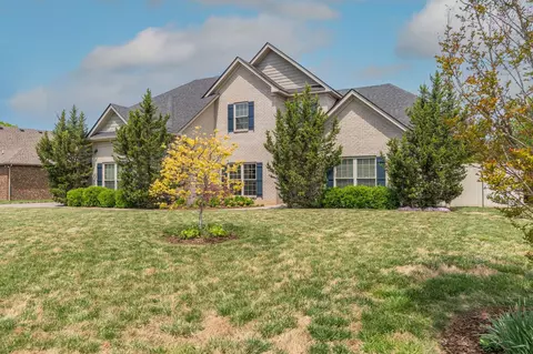 Exterior - 2012 Chapel Ct, Murfreesboro, TN 37128 photo 2 of 10