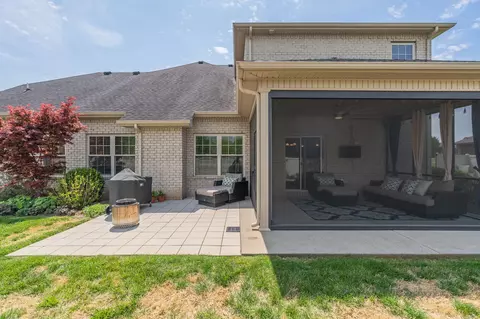 Exterior - 2012 Chapel Ct, Murfreesboro, TN 37128 photo 8 of 10