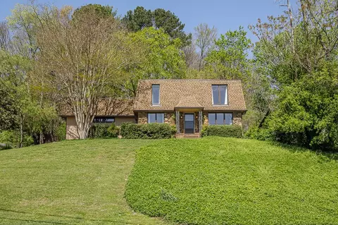 7328 Cavalier Rd, Nashville, TN 37221