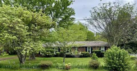 1829 Indian Hills Rd, Lebanon, TN 37087