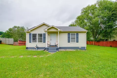 306 Ivy Ct, Springfield, TN 37172