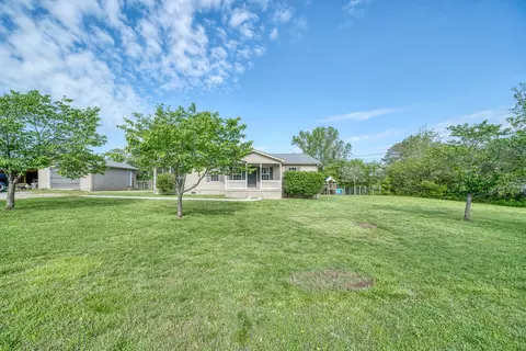 346 Lucille St, Sparta, TN 38583
