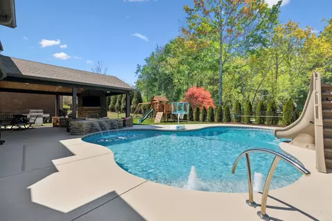 124 Houghland St, Gallatin, TN 37066