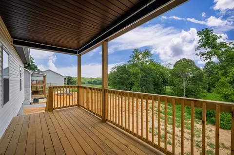 Exterior - 4545 Window Cliff Rd, Baxter, TN 38544 photo 2 of 2