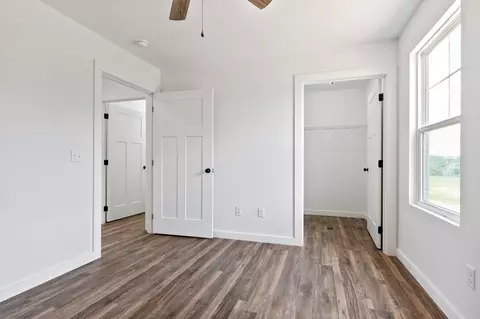 Bedroom - 4545 Window Cliff Rd, Baxter, TN 38544 photo 3 of 5