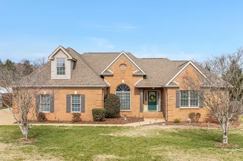 8517 Horseshoe Bend Ln, Ooltewah, TN 37363