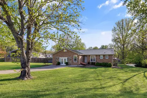 304 Meadowgreen Dr, Franklin, TN 37069