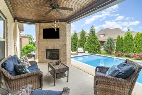 3015 Grunion Ln, Spring Hill, TN 37174