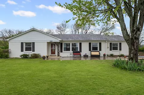 417 Richland Cir, Gallatin, TN 37066