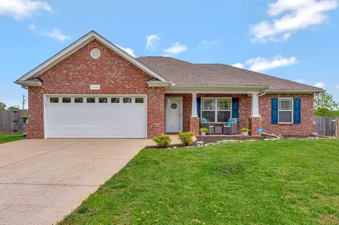 1004 Lark Ct, Spring Hill, TN 37174