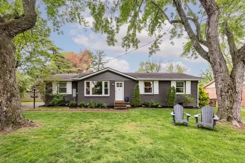 324 Garrett Dr, Nashville, TN 37211