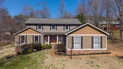352 King Den Dr, Cleveland, TN 37312