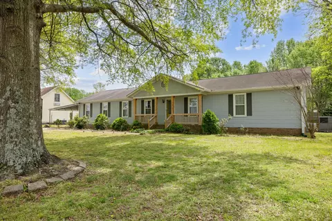 7743 Franklin Rd, Murfreesboro, TN 37128