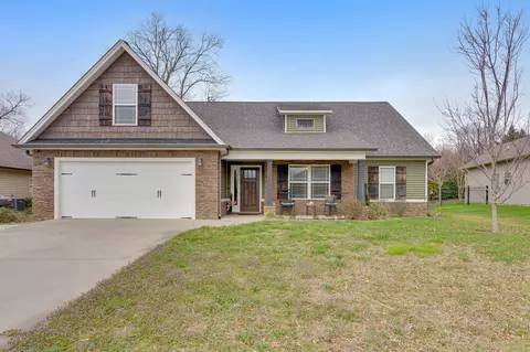 3702 Willow Lake Cir, Chattanooga, TN 37419