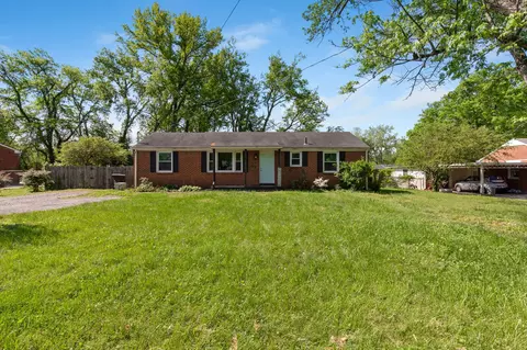 1910 Eagle St, Murfreesboro, TN 37130 photo 1