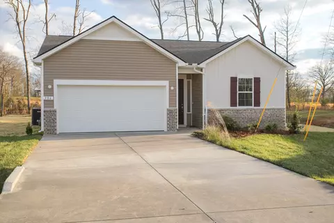 306 Hickory Pointe Dr, Dickson, TN 37055 photo 2