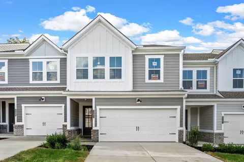 2304 Juneau Ln, Columbia, TN 38401