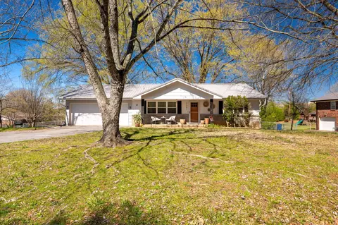 7301 Faye Ave, Chattanooga, TN 37421