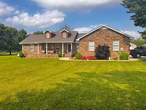 46 Knights Church Rd, Decherd, TN 37324