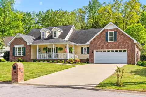 3448 Eastwood Dr, Clarksville, TN 37043