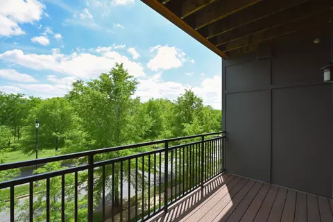 141 Saundersville Rd #1305, Hendersonville, TN 37075