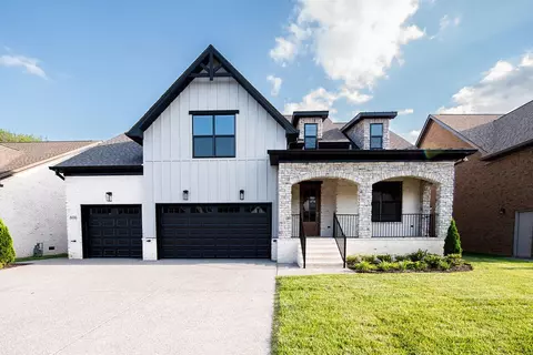 606 Hollow Wood Trl, Mount Juliet, TN 37122