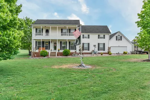 1368 Jason Cir, Ashland City, TN 37015