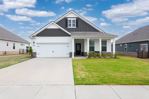 3119 White Harbor Dr, White House, TN 37188