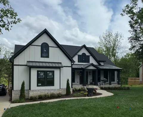 2210 Moccasin Trl, Murfreesboro, TN 37129