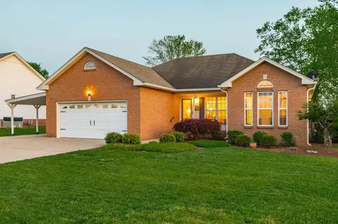 1091 Gray Bill Dr, Gallatin, TN 37066
