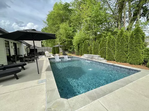 Exterior - 3715 Ivanora Dr, Spring Hill, TN 37174 photo 14 of 22