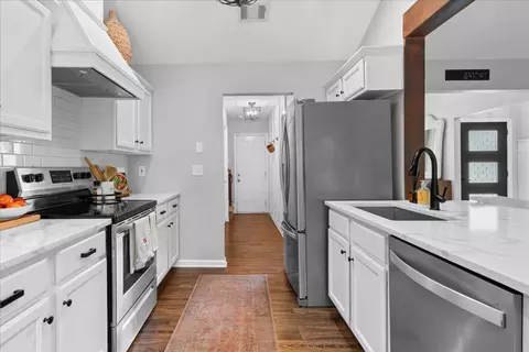 Kitchen - 3715 Ivanora Dr, Spring Hill, TN 37174 photo 1 of 5