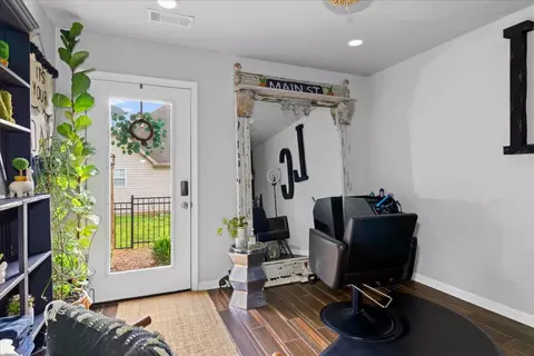 Entry Way - 3715 Ivanora Dr, Spring Hill, TN 37174 photo 5 of 5