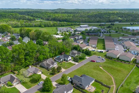 View/Area - 3715 Ivanora Dr, Spring Hill, TN 37174 photo 9 of 13