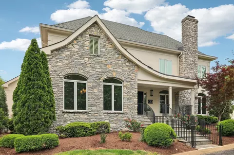 35 Erwin Ct, Nashville, TN 37205