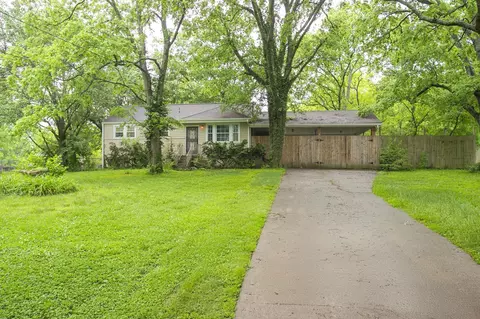 313 Archwood Dr, Madison, TN 37115