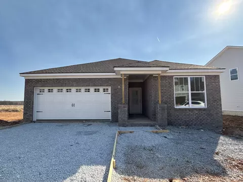 342 Kingland Ln, Clarksville, TN 37043