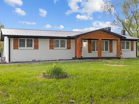 505 Fairfield Rd, Bethpage, TN 37022
