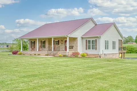 1606 Farmington Dr NW, Cookeville, TN 38501