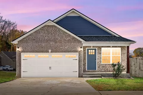 223 Casting Ct, Clarksville, TN 37043