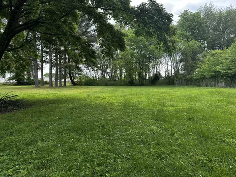 316 N Main St, Loretto, TN 38469 photo 8