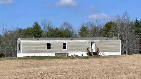 404 Clark Ln, Pikeville, TN 37367