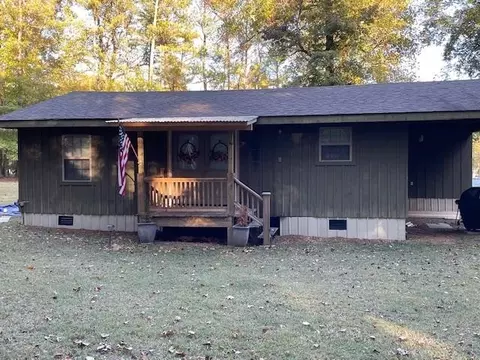 850 County Road 90, Waterloo, AL 35677