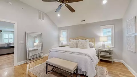 Bedroom - 1722 Berkeley St, Murfreesboro, TN 37129 photo 2 of 7